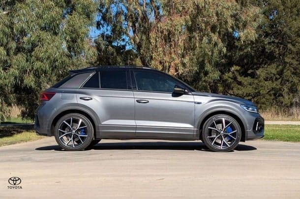2023 Volkswagen T-Roc R in Black