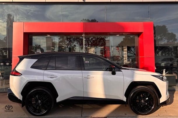 2026 Toyota RAV4 XSE in White