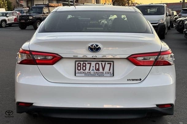 2020 Toyota Camry Ascent in White