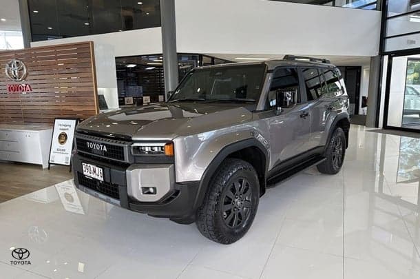 2025 Toyota Landcruiser Prado Altitude in Bronze