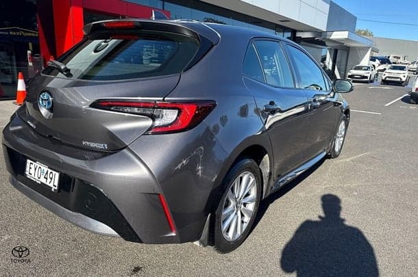 2023 Toyota Corolla Ascent Sport Hybrid in Grey