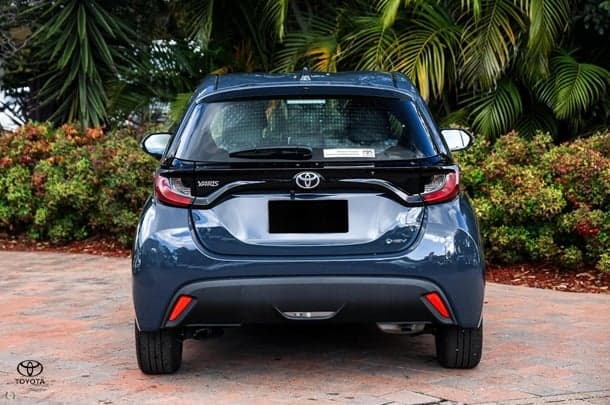 2025 Toyota Yaris Ascent Sport in Grey
