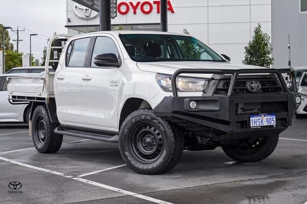 2022 Toyota Hilux SR in White