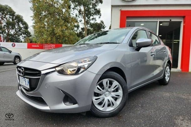 2016 Mazda 2 Neo in Silver