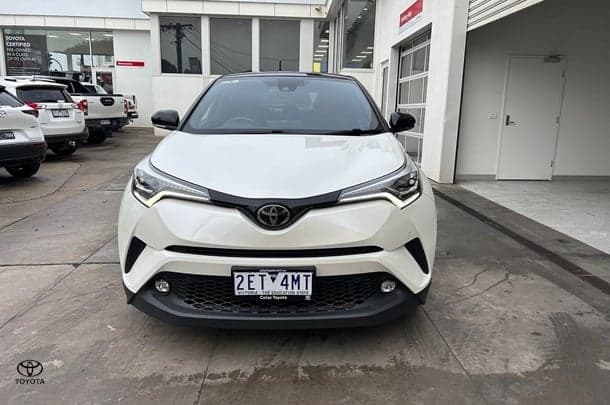 2017 Toyota C-HR Koba 2WD in Two Tone White