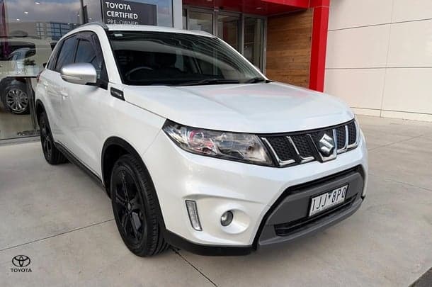 2017 Suzuki Vitara S Turbo in White