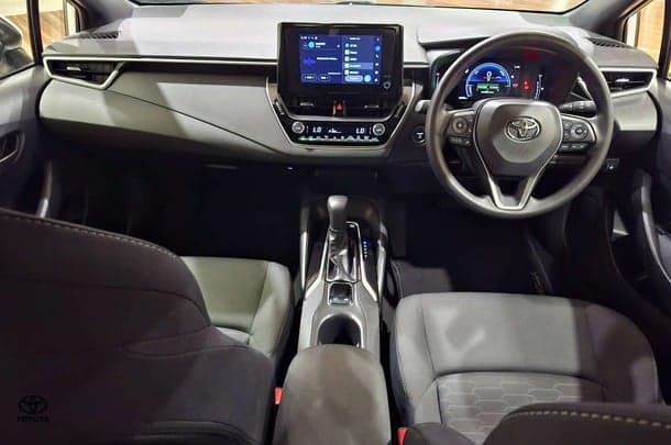 2025 Toyota Corolla Ascent Sport in White