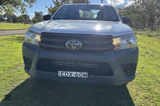 2019 Toyota Hilux Workmate in White