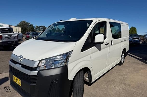 2024 Toyota Hiace Base in White
