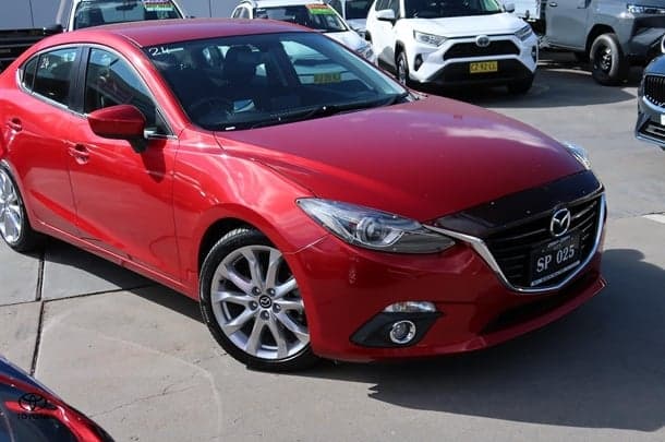 2016 Mazda 3 SP25 GT in Red