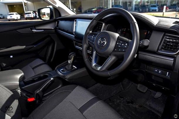 2025 Mazda BT-50 XTR in Blue