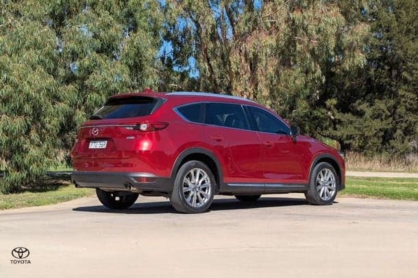 2018 Mazda CX-8 Asaki in Red