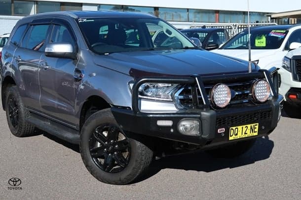 2019 Ford Everest Trend in Grey