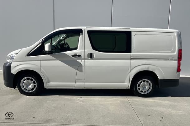 2021 Toyota Hiace Base in White