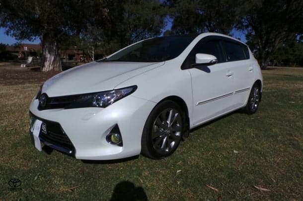 2013 Toyota Corolla Levin ZR in White