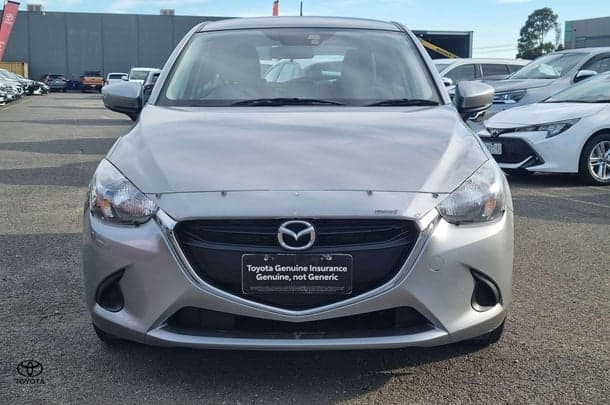 2017 Mazda 2 Neo in Silver