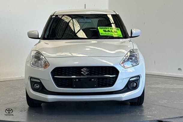 2023 Suzuki Swift GL in White
