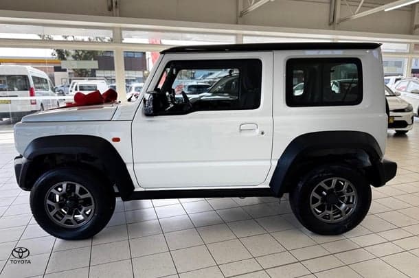 2022 Suzuki Jimny GLX in White