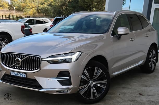 2025 Volvo XC60 Ultra B5 Bright in Other