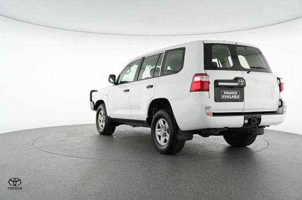 2021 Toyota Landcruiser GX in White
