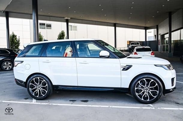 2021 Land Rover Range Rover Sport DI6 221kW HSE in White