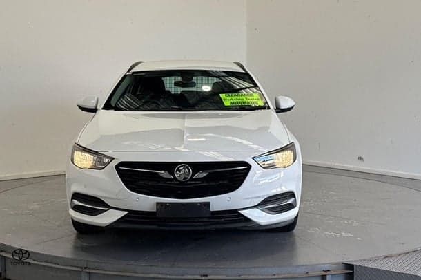 2019 Holden Commodore LT in White