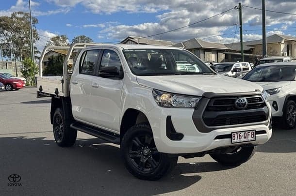 2023 Toyota Hilux SR in White