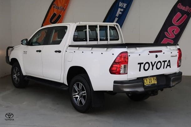 2021 Toyota Hilux SR in White