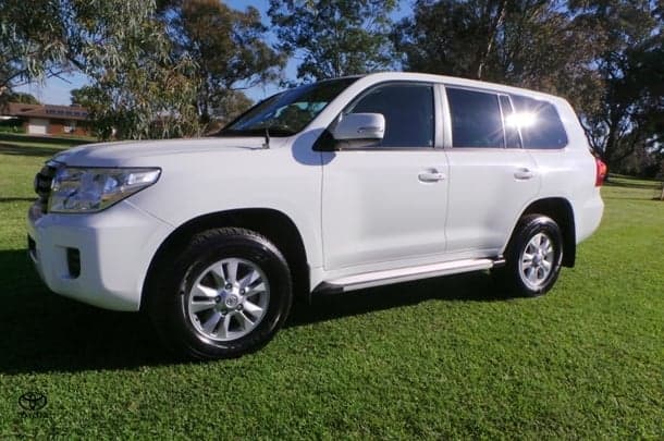 2013 Toyota Landcruiser GXL in White