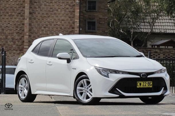 2019 Toyota Corolla Ascent Sport Hybrid in White