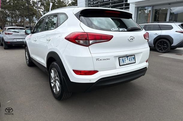 2018 Hyundai Tucson Active in White