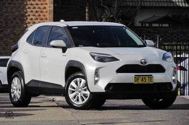 2022 Toyota Yaris Cross GX in White