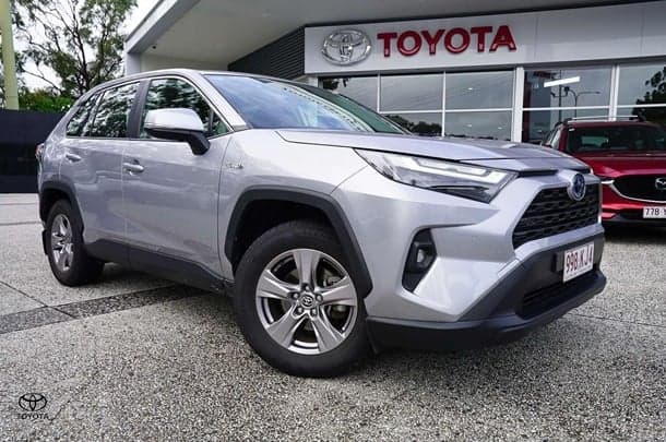 2024 Toyota RAV4 GX in Silver