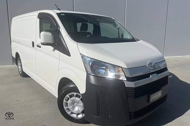 2021 Toyota Hiace Base in White