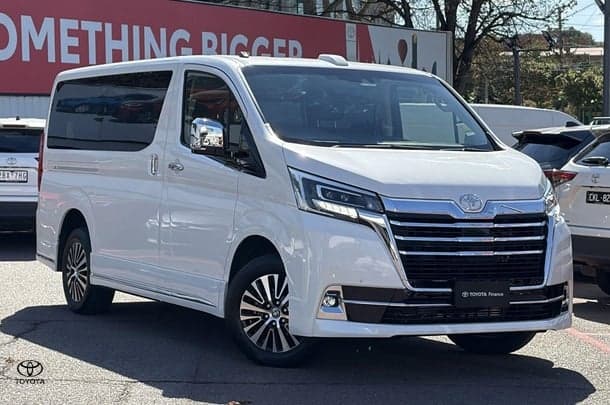 2025 Toyota Granvia Standard in White