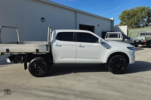 2021 Mazda BT-50 XT in White
