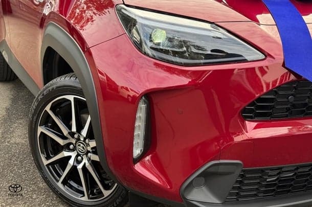 2025 Toyota Yaris Cross GR-S in Two Tone