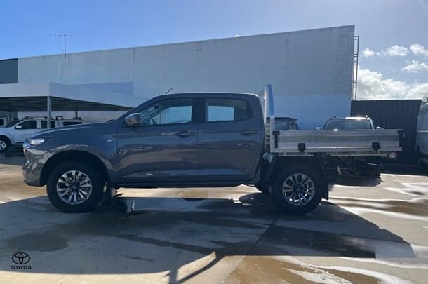 2023 Mazda BT-50 XT in Grey