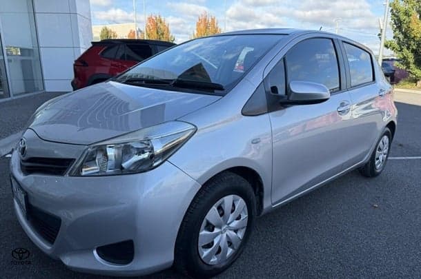 2014 Toyota Yaris YR in Silver