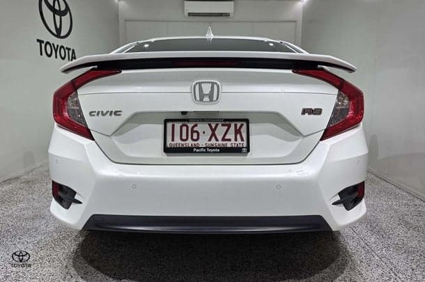 2017 Honda Civic RS in White