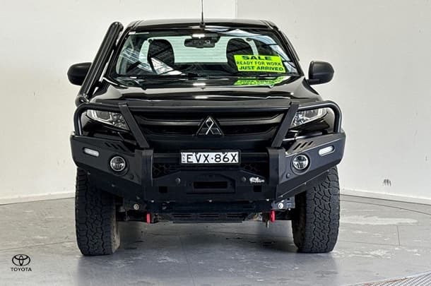 2022 Mitsubishi Triton GLX+ in Black