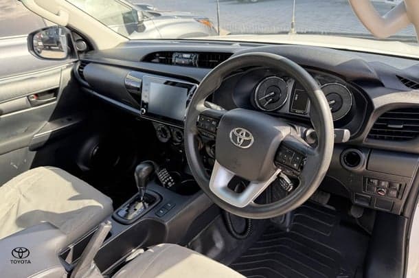 2023 Toyota Hilux SR in White