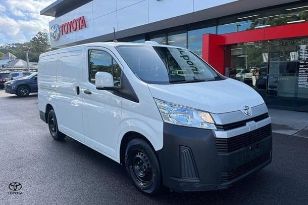 2021 Toyota Hiace Base in White