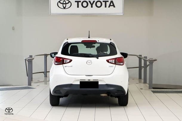 2019 Mazda 2 Maxx in White