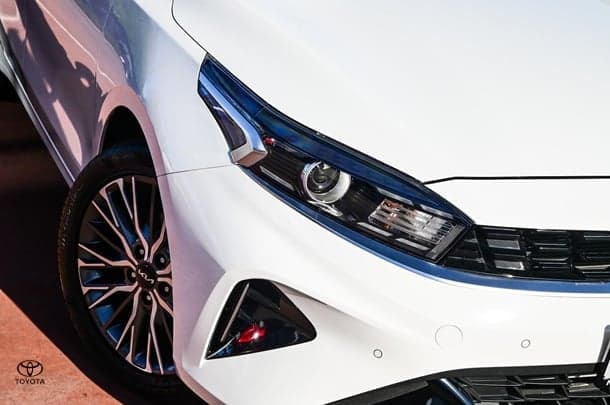 2024 Kia Cerato Sport in White