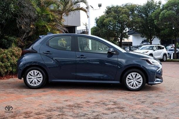2025 Toyota Yaris Ascent Sport in Grey