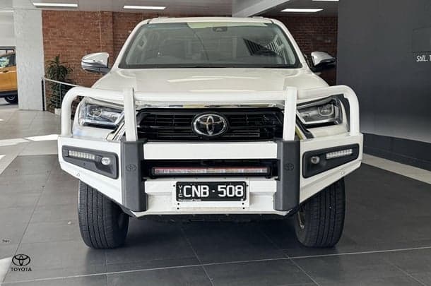 2023 Toyota Hilux SR5 in White