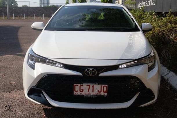 2022 Toyota Corolla Ascent Sport in White