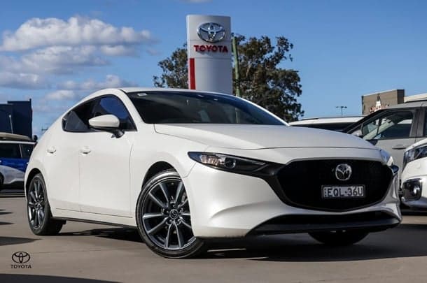 2021 Mazda 3 G20 Touring in White