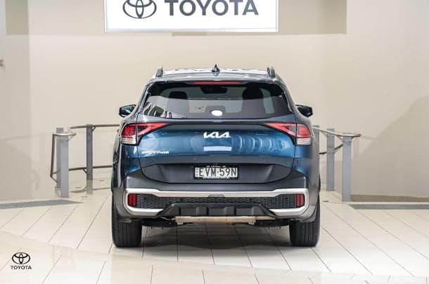 2022 Kia Sportage SX+ in Blue